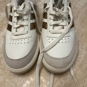 Adidas Courtblock White and Gold Sneakers